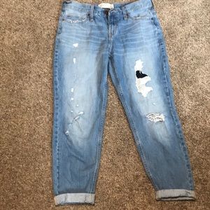 Abercrombie & Fitch Boyfriend Jeans